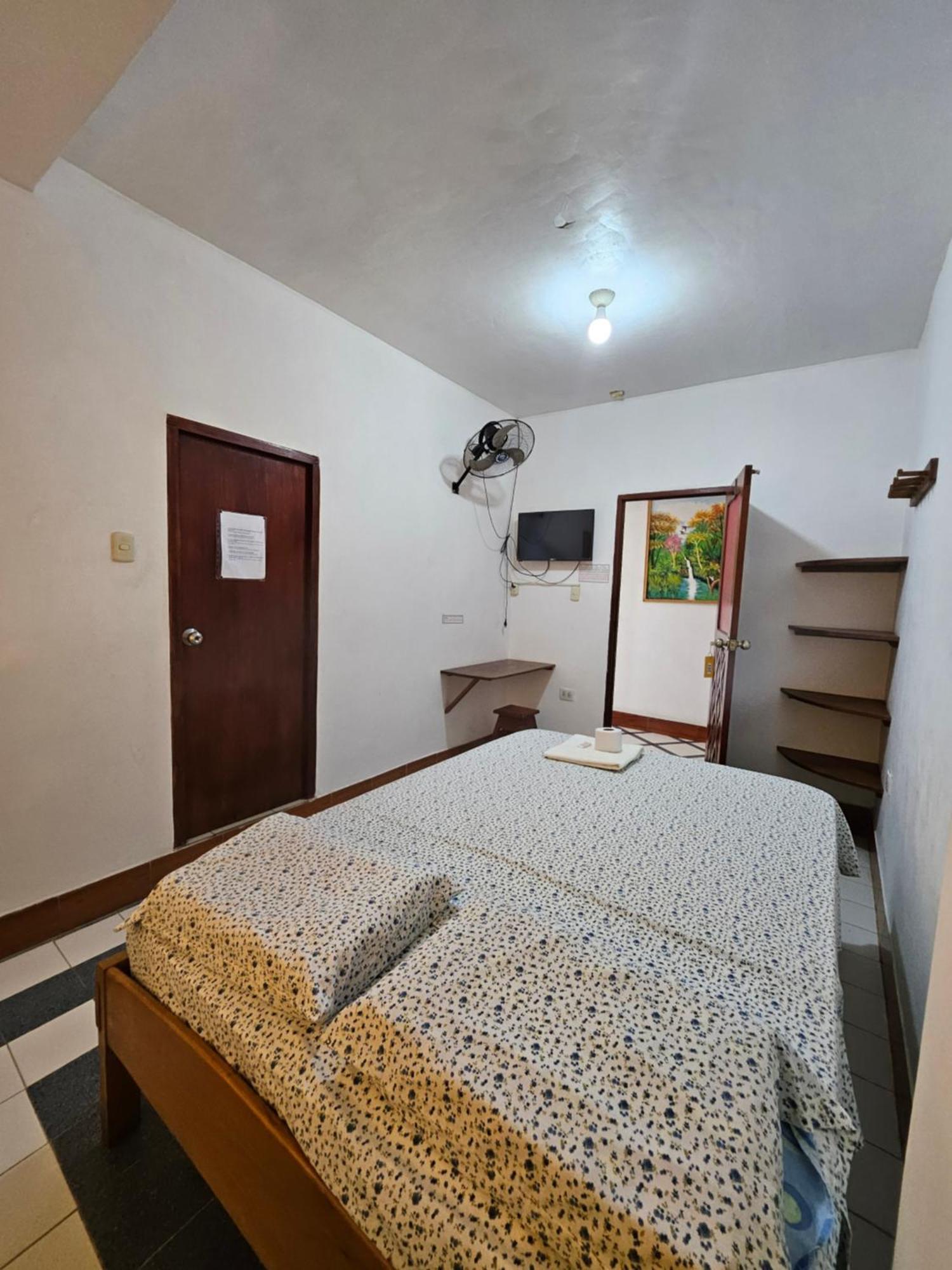 Sarisa House Ξενοδοχείο Ικίτος Εξωτερικό φωτογραφία